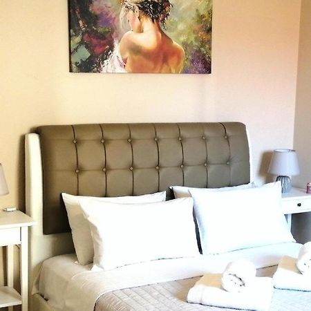 Odyseia Apts Ιi At The Center Of The City & Old Town Ханя Екстериор снимка